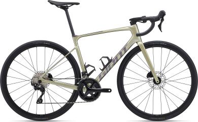 Giant Defy Advanced 2 - 2024 